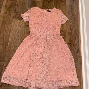 Elegant Pink Lace Midi Dress